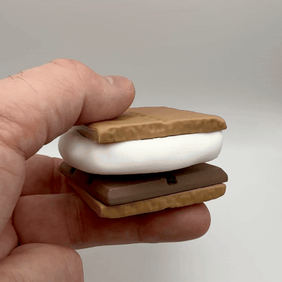 S'more Clicker – Campfire-Inspired Fidget Toy